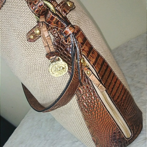 Brahmin Handbags - 🎆Flash Sale!🎆Just In! Brahmin Leather/Canvas Bag